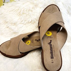 BIONATURA Tan Suede Leather Open Toe Sandal--NEW--9